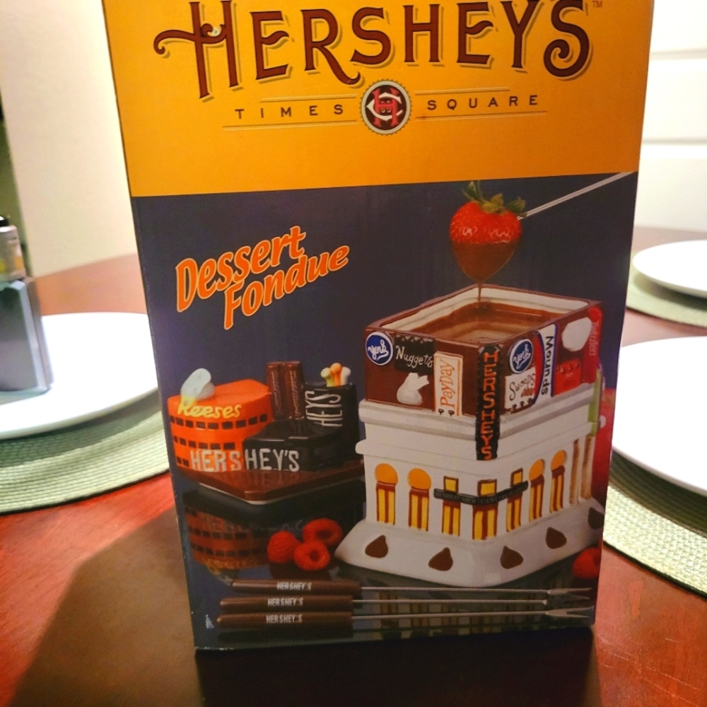 Hershey - Picture 5 of 9